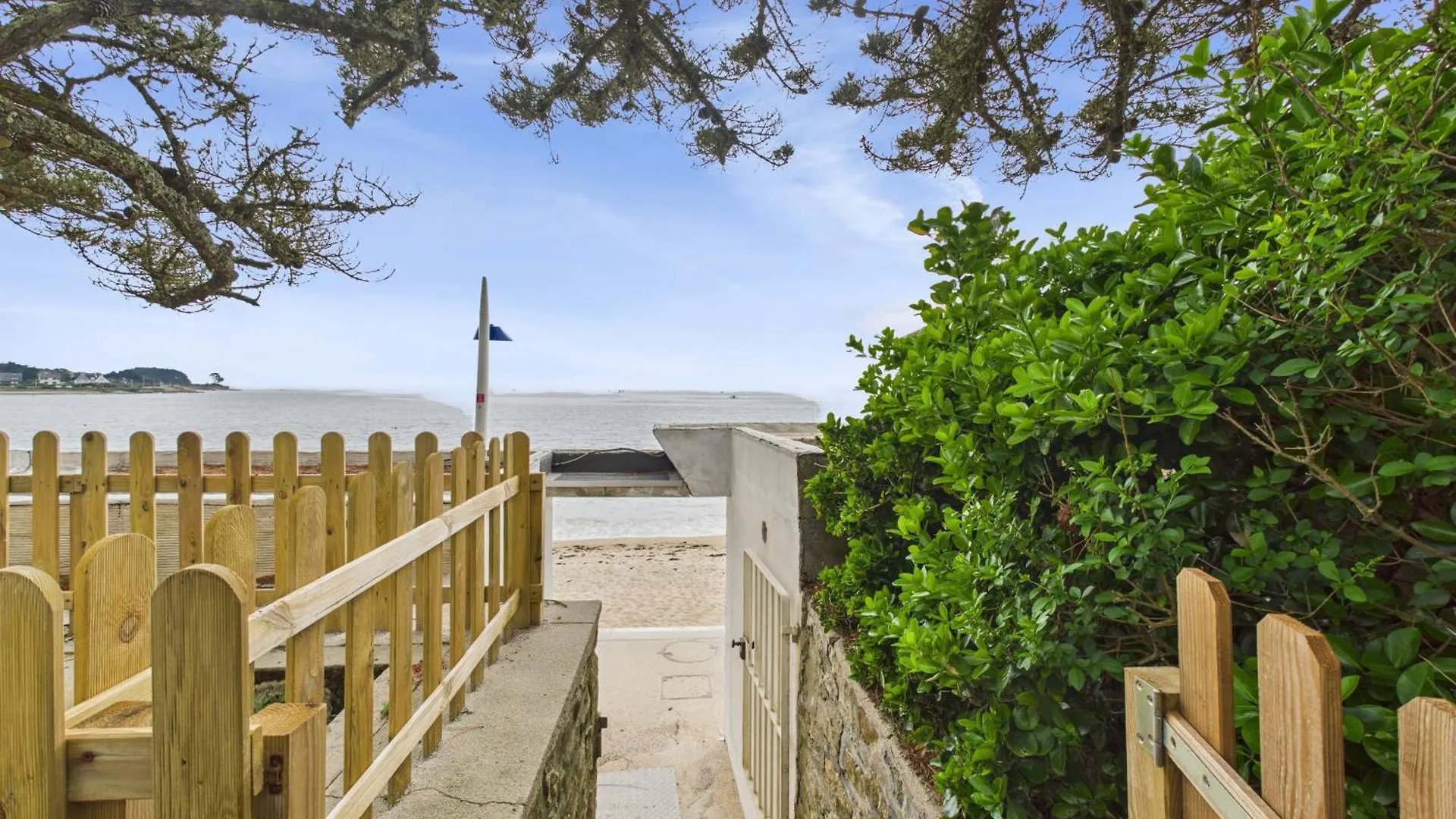 Grande Maison Vue Mer Et Acces Plage Direct Pour 7 Bénodet 0*,  Francja